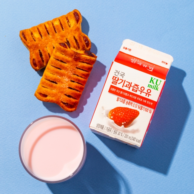 딸기 과즙 우유 200mL보급소 주문 연결상품